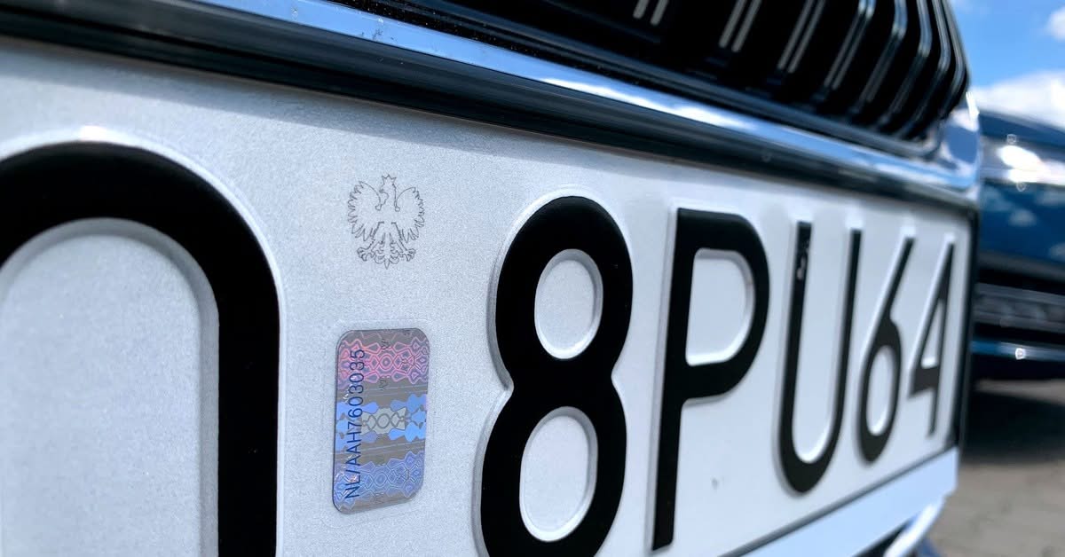 https://auto.dziennik.pl/aktualnosci/artykuly/8524099,oplata-cepik-nowy-podatek-kierowcy-samochod-ubezpieczenie-oc.html